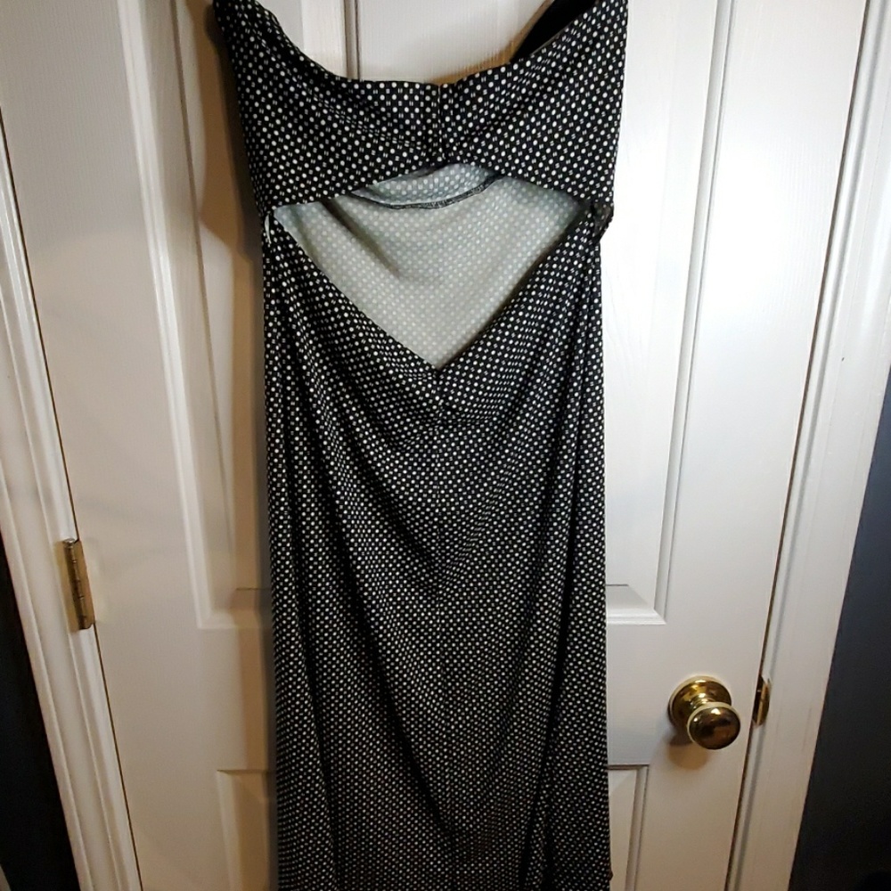 Dress - Picture 3 of 4
